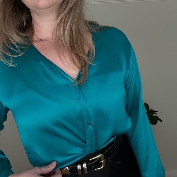 Victoria's Secret Gold Label - Picture 2 of 6